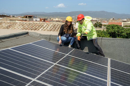 Imagem ilustrativa de Painel solar para apartamento